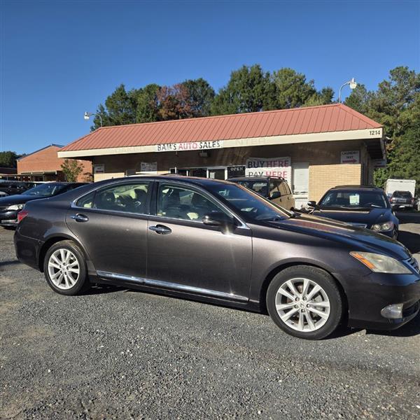 Lexus ES 350 Sedan 2010