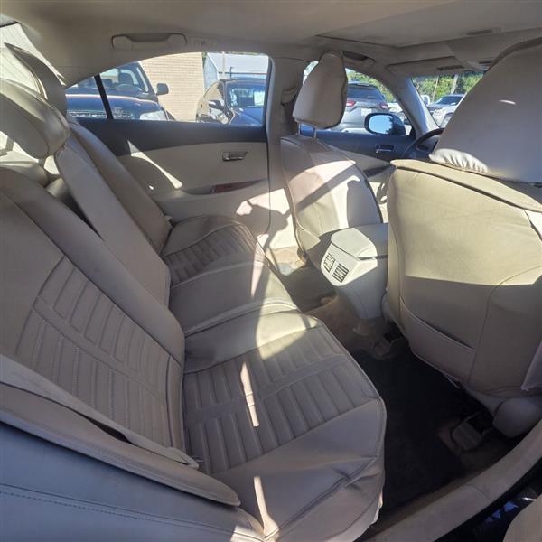 Lexus ES 350 Sedan 2010