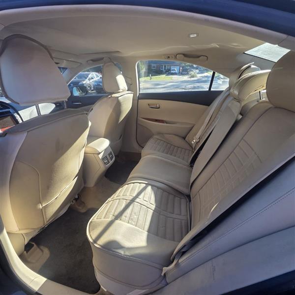 Lexus ES 350 Sedan 2010