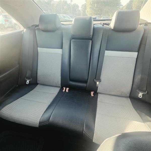 Toyota Camry SE 2012