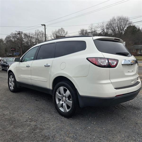 Chevrolet Traverse 2LT FWD 2015