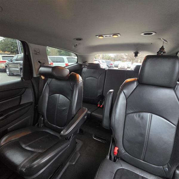Chevrolet Traverse 2LT FWD 2015
