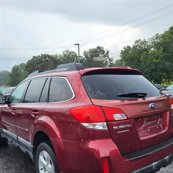 Subaru Outback 2.5i Premium 2012