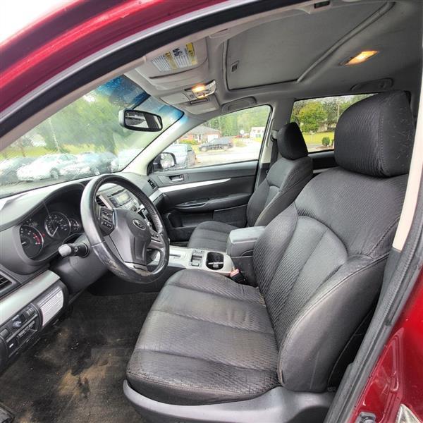 Subaru Outback 2.5i Premium 2012