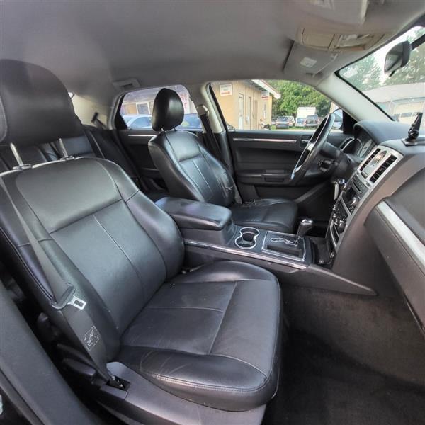 Chrysler 300 Touring 2010