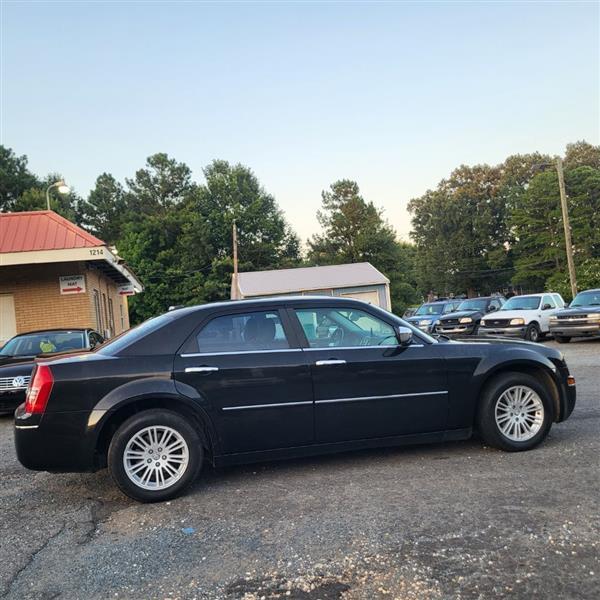 Chrysler 300 Touring 2010