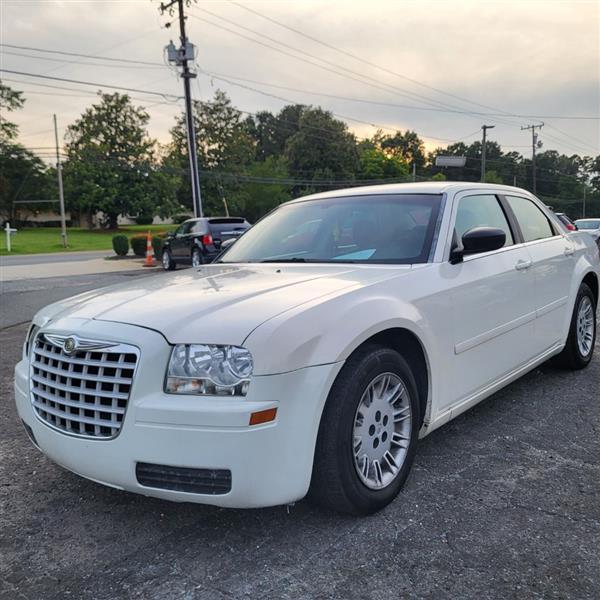 Chrysler 300 Base 2006