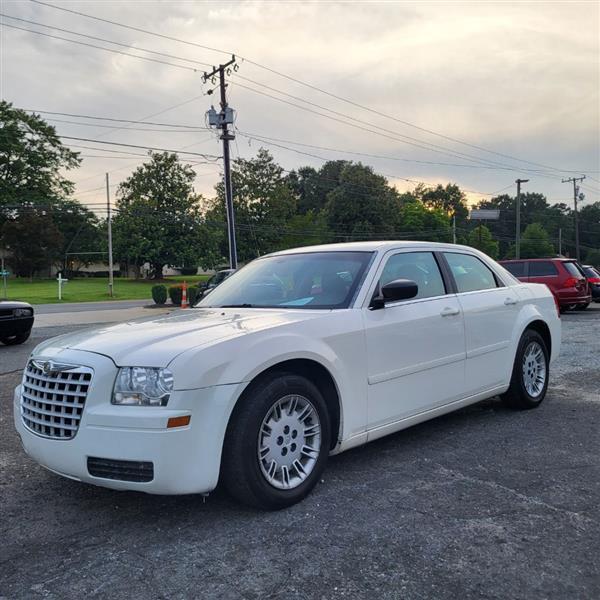 Chrysler 300 Base 2006