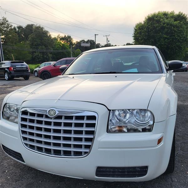 Chrysler 300 Base 2006