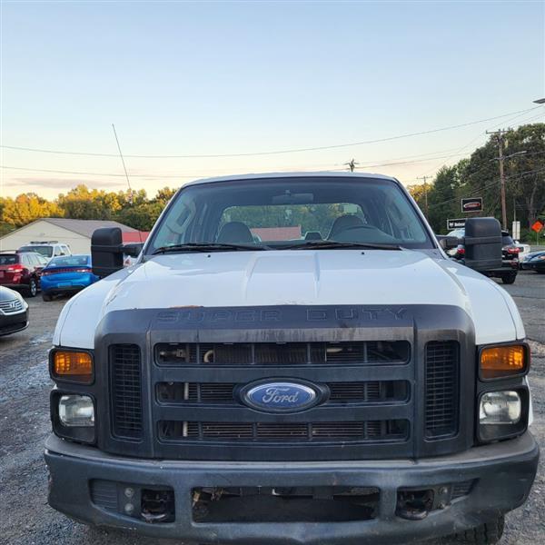 Ford F-250 SD XL Crew Cab 2WD 2008