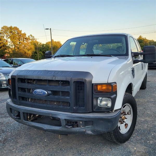 Ford F-250 SD XL Crew Cab 2WD 2008