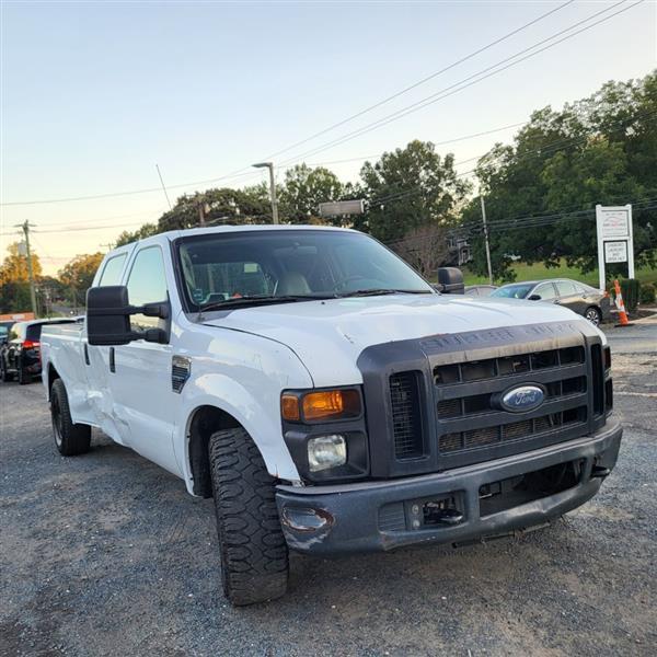 Ford F-250 SD XL Crew Cab 2WD 2008