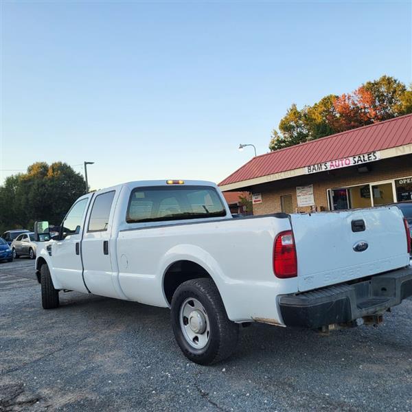 Ford F-250 SD XL Crew Cab 2WD 2008