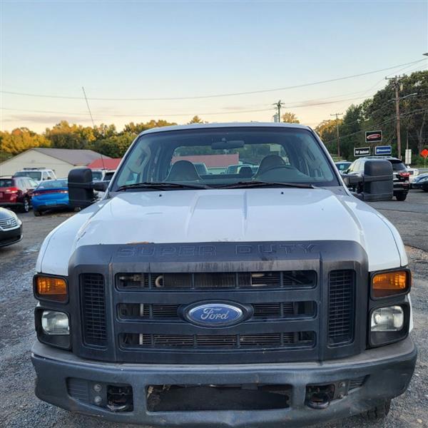 Ford F-250 SD XL Crew Cab 2WD 2008