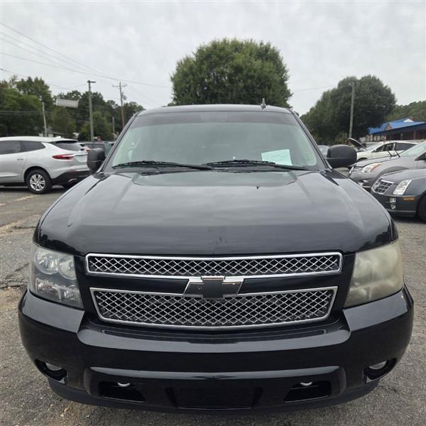 Chevrolet Tahoe LTZ 4WD 2012