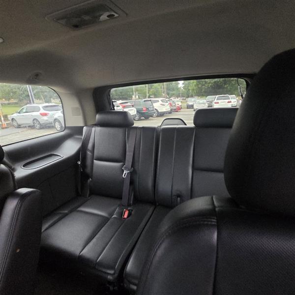 Chevrolet Tahoe LTZ 4WD 2012
