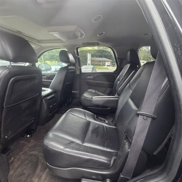 Chevrolet Tahoe LTZ 4WD 2012