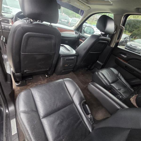 Chevrolet Tahoe LTZ 4WD 2012