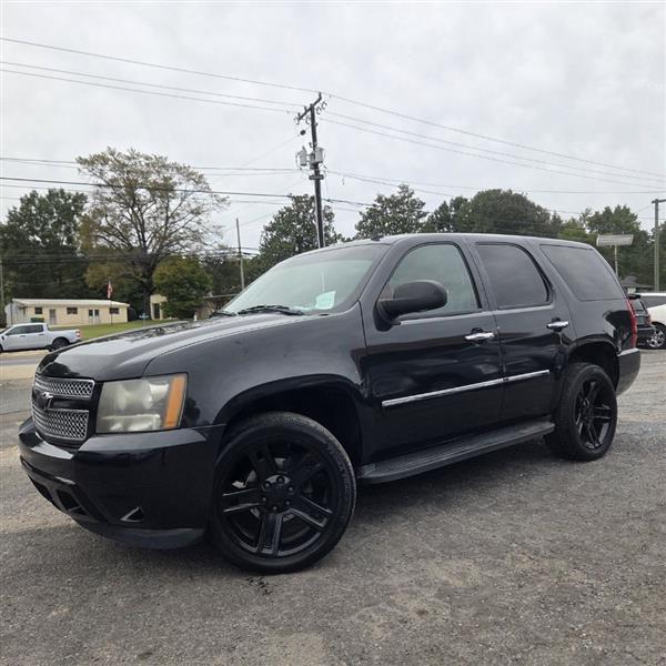 Chevrolet Tahoe LTZ 4WD 2012
