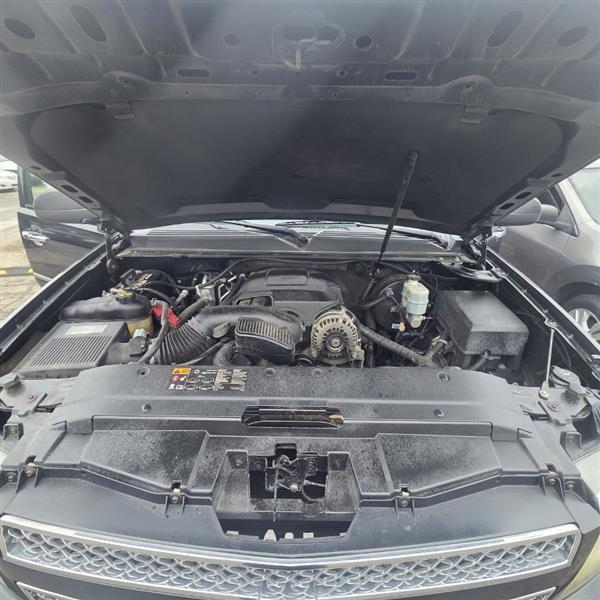 Chevrolet Tahoe LTZ 4WD 2012