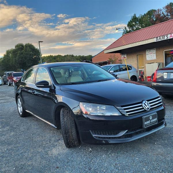 Volkswagen Passat 2.5L SE2 2012