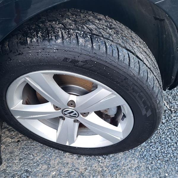 Volkswagen Passat 2.5L SE2 2012