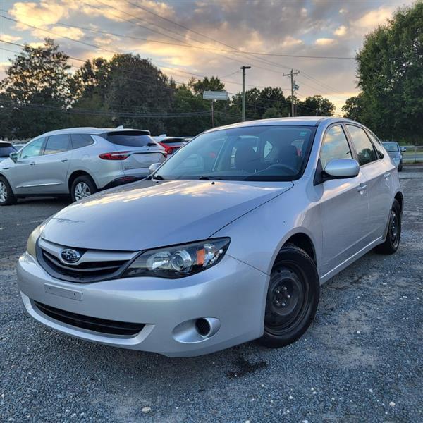 Subaru Impreza 2.5i 5-door 2011