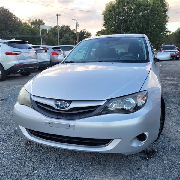 Subaru Impreza 2.5i 5-door 2011
