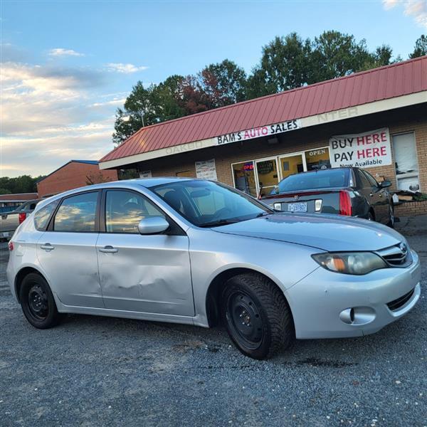 Subaru Impreza 2.5i 5-door 2011