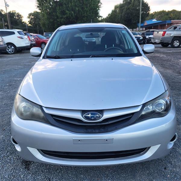 Subaru Impreza 2.5i 5-door 2011