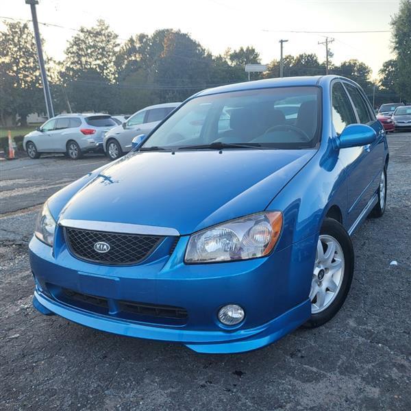 Kia Spectra5 Base 2005