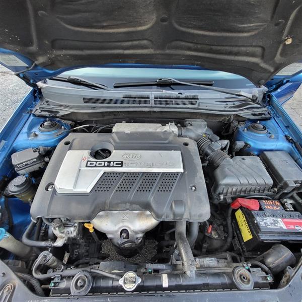 Kia Spectra5 Base 2005