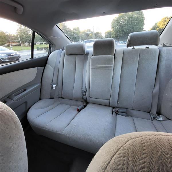 Kia Optima LX 2007