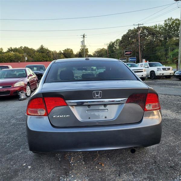 Honda Civic EX-L Sedan 5-Speed AT 2009