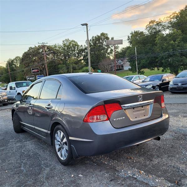 Honda Civic EX-L Sedan 5-Speed AT 2009