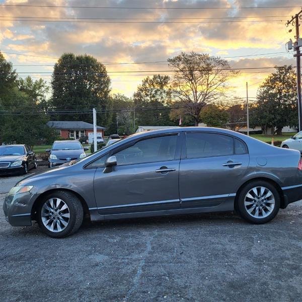 Honda Civic EX-L Sedan 5-Speed AT 2009