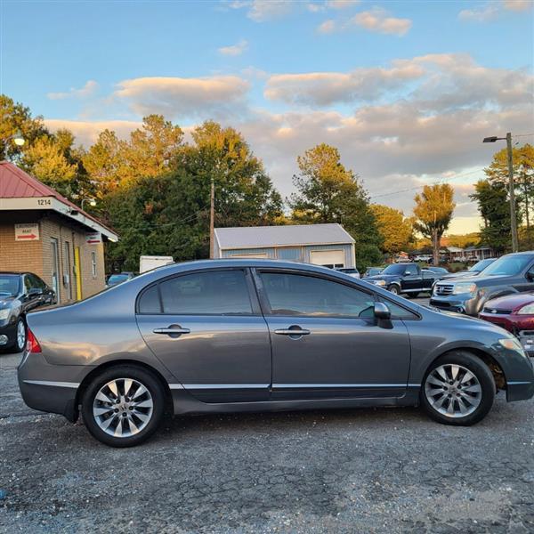 Honda Civic EX-L Sedan 5-Speed AT 2009