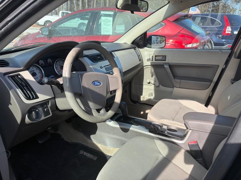 Ford Focus S Sedan 2011