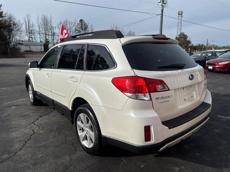 Subaru Outback 2.5i Premium 2013