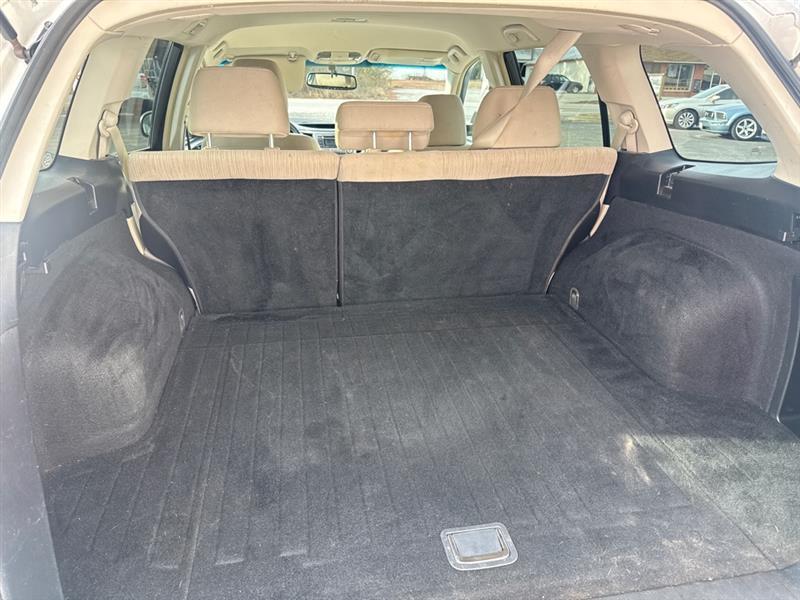 Subaru Outback 2.5i Premium 2013