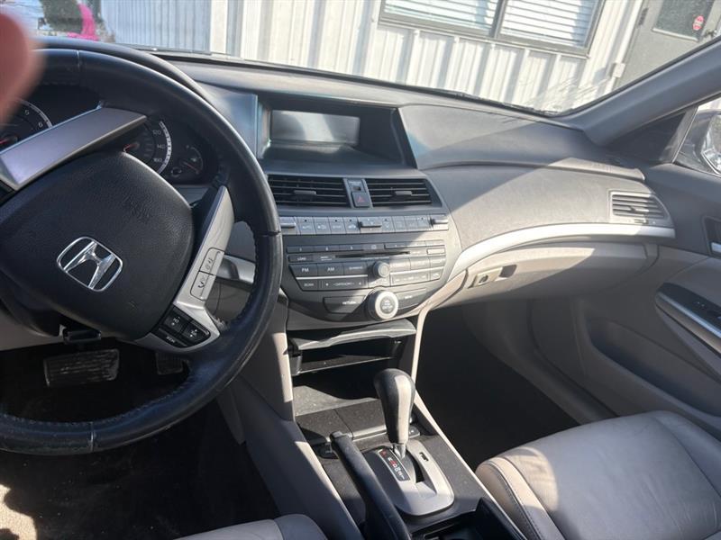 Honda Accord EX-L V-6 Sedan AT 2010