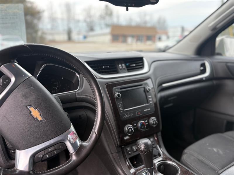 Chevrolet Traverse 1LT FWD 2015
