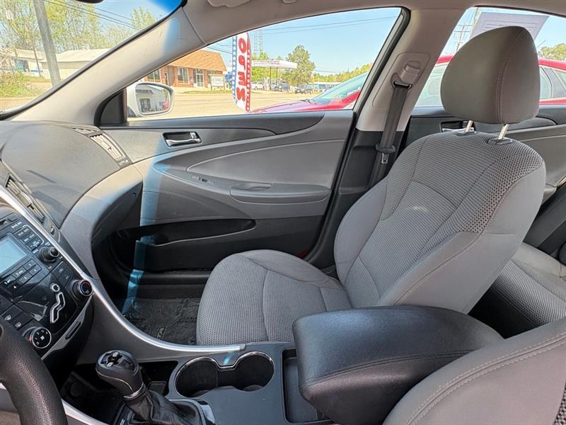 Hyundai Sonata GLS Auto 2011