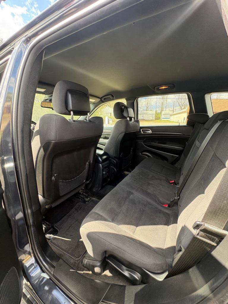 Jeep Grand Cherokee Laredo 2WD 2015