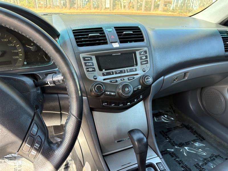 Honda Accord EX Sedan AT w/ Leather and XM Radio 2006