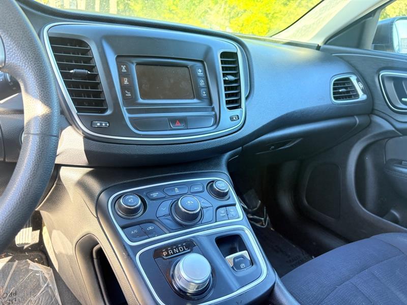 Chrysler 200 Limited 2015