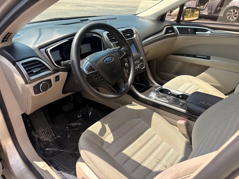 Ford Fusion SE 2017