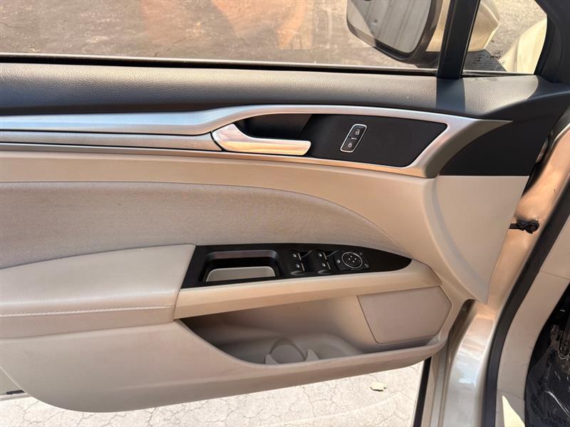 Ford Fusion SE 2017