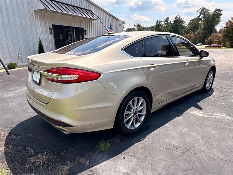 Ford Fusion SE 2017