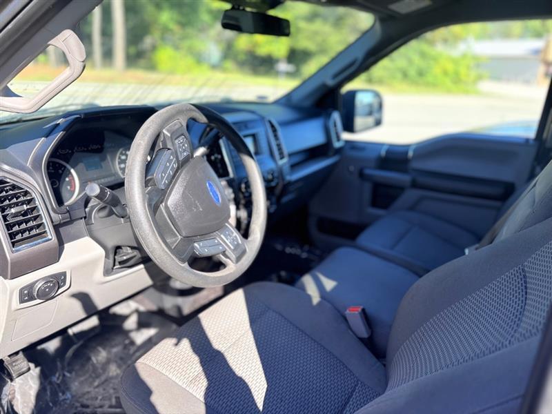 Ford F-150 XL SuperCrew 6.5-ft. Bed 4WD 2017